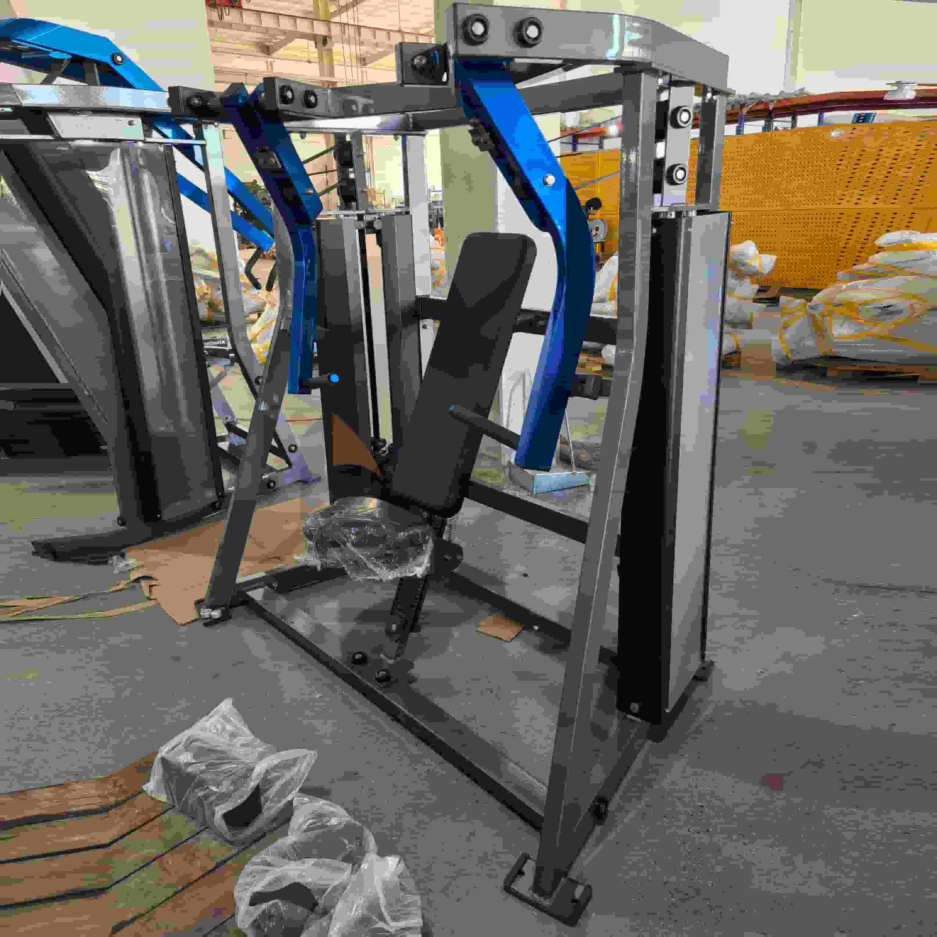 Жим от груди с нагрузкой на штифты